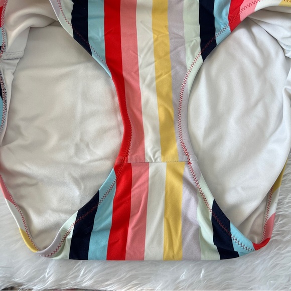 Gap One Piece Swimsuit, L - Picture 7 of 8